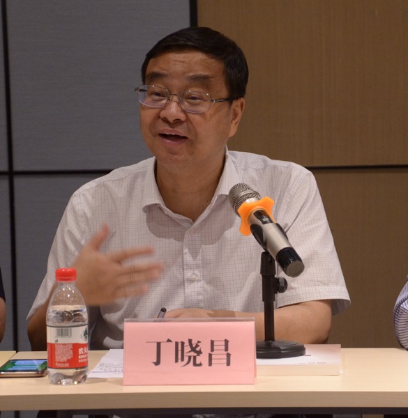 丁晓昌xiao.jpg 丁晓昌xiao.jpg